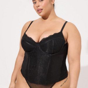 Torrid - NWOT Lace Bustier - Size 0 or XL